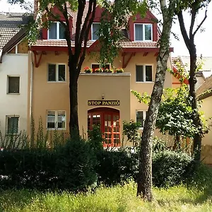 Stop Panzió Vendégház Debrecen